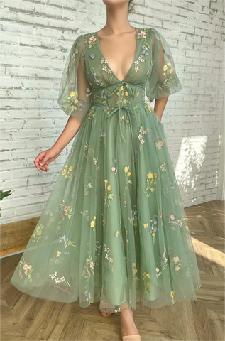 files/green-v-neck-floral-lace-tea-length-prom-dress-1.png