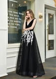 Elegant A Line V-Neck Appliques Tulle Floor Length Prom Dress WH24391