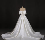 Stunning Off the Shoulder Strapless Ball Gown Long Wedding Dress Wedding Gowns W1130