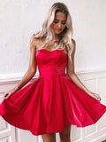 Sweetheart Red Satin Strapless Above Knee Short Homecoming Dresses H1341