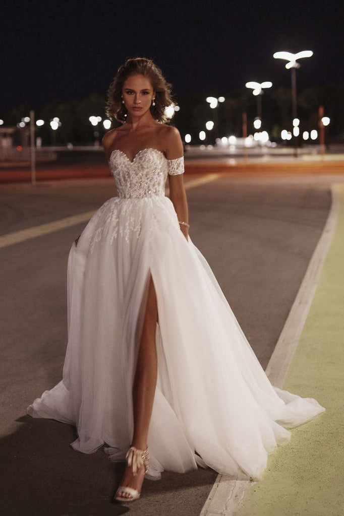 A-line Sweetheart Tulle Wedding Dress with Beading Lace N096